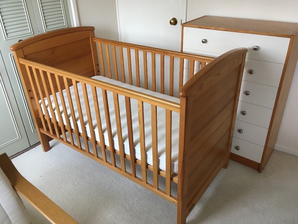mamas and papas pine cot